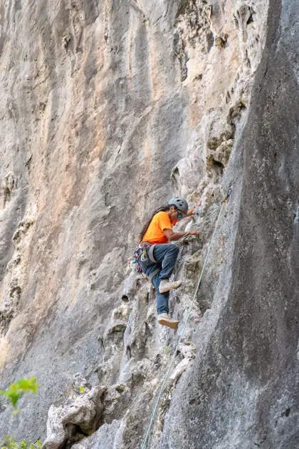 Rock-Climbing-9