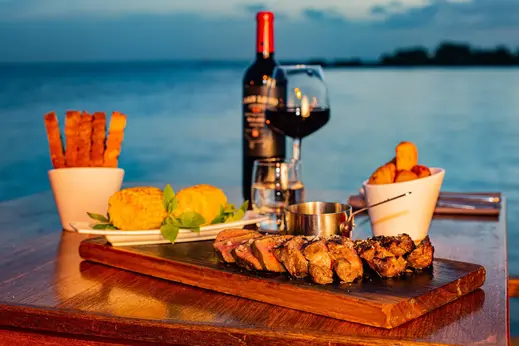 Tinto Bar Y Cocina