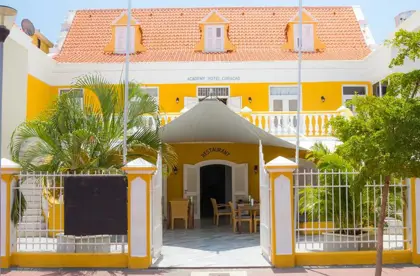 Academy-Hotel-Curacao-1